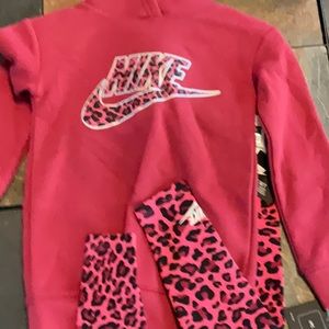 Nike 2 pc hooded set